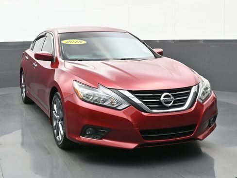 Used 2018 Nissan Altima 2.5 SR w/ SR Special Edition FWD image 8