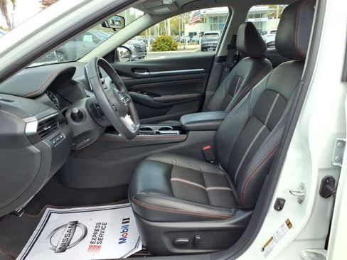 Certified 2023 Nissan Altima 2.5 SR image 15