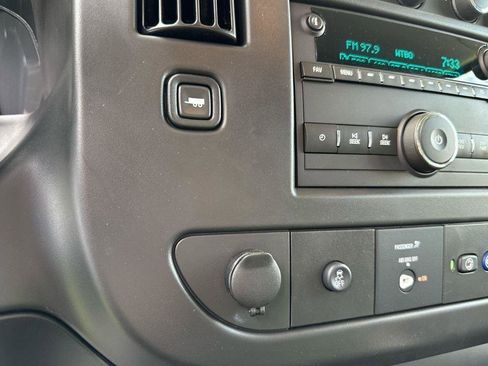New 2025 Chevrolet Express 3500 w/ Driver Convenience Package image 17