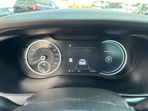 Used 2024 Genesis G70 3.3T Advanced w/ Sport Prestige Package image 26