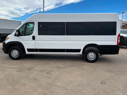 Used 2023 RAM ProMaster 3500 image 2
