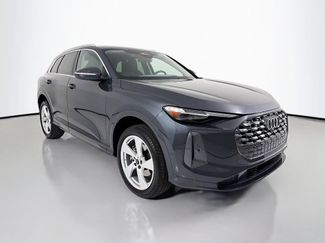 Used 2025 Audi Q5 Premium Plus w/ Premium Plus AWD/4WD video 1