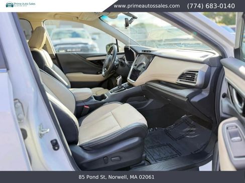 Used 2020 Subaru Outback Limited AWD/4WD image 12
