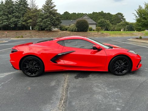 Used 2024 Chevrolet Corvette Stingray Coupe w/ 1LT RWD image 18