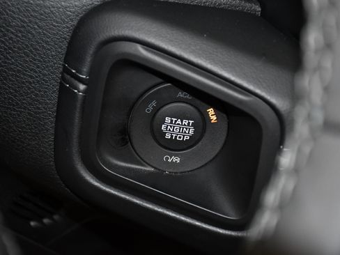 Used 2026 Jeep Gladiator Rubicon AWD/4WD image 26