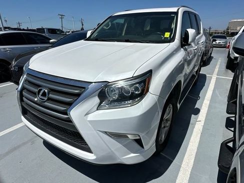 Used 2017 Lexus GX 460 w/ Navigation Package AWD/4WD image 2