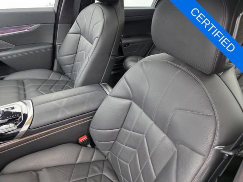 Used 2024 BMW 760i xDrive w/ Executive Package AWD/4WD image 11