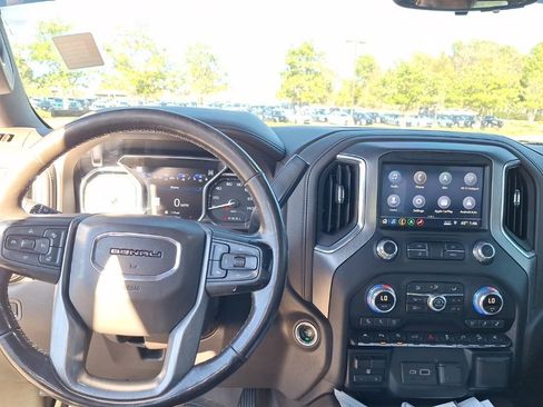 Used 2019 GMC Sierra 1500 Denali w/ Denali Ultimate Package image 2
