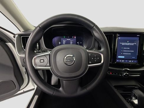 Certified 2023 Volvo XC60 B5 Core w/ Protection Package Premier image 12