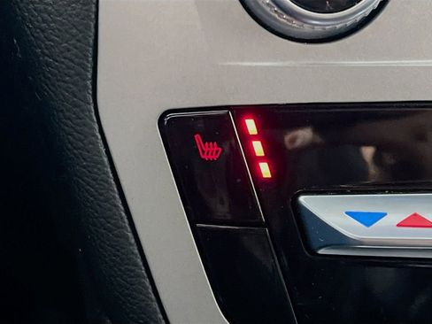 Used 2023 Ford Explorer XLT w/ Class IV Trailer Tow Package image 19