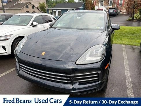 Used 2020 Porsche Cayenne AWD/4WD image 1