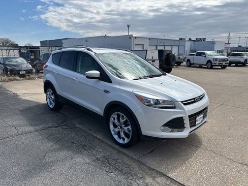 Used 2015 Ford Escape Titanium w/ Equipment Group 301A image 3