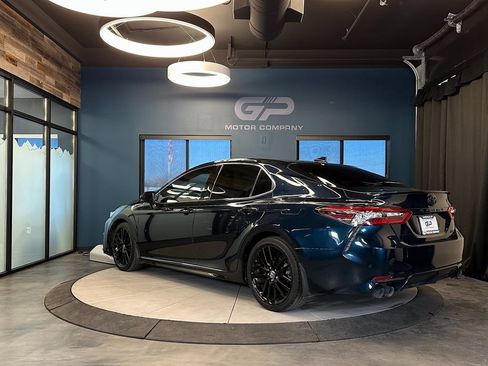 Used 2021 Toyota Camry XSE w/ Carpet Mat Package (TMS) image 5