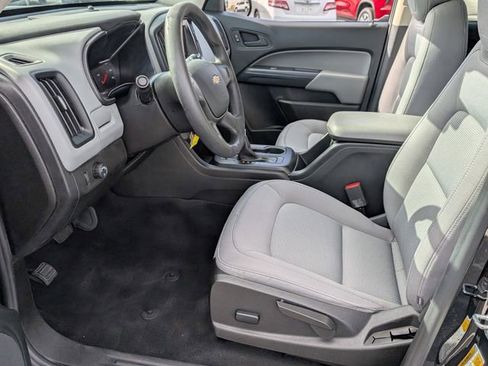 Used 2022 Chevrolet Colorado W/T w/ Custom Special Edition image 5