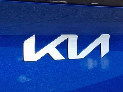 Used 2023 Kia Sportage EX FWD image 29