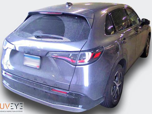 Certified 2024 Honda HR-V EX-L image 4