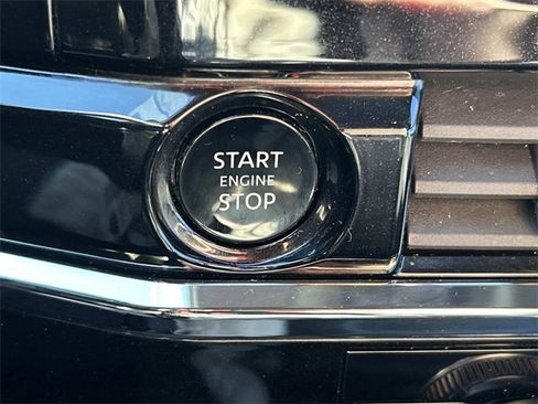 Used 2025 Nissan Pathfinder Rock Creek image 38