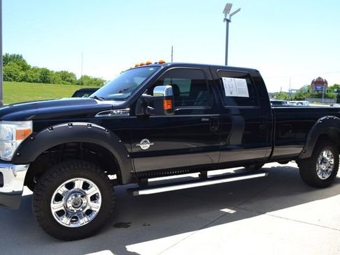 Used 2016 Ford F350 Lariat w/ Lariat Ultimate Package AWD/4WD image 6