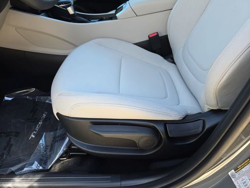 New 2026 Hyundai Tucson SE image 29