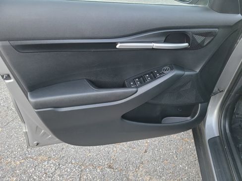 Used 2023 Kia Seltos LX image 15