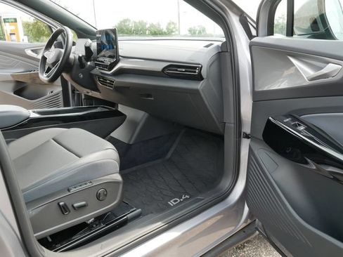 Certified 2023 Volkswagen ID.4 Pro S AWD/4WD image 21