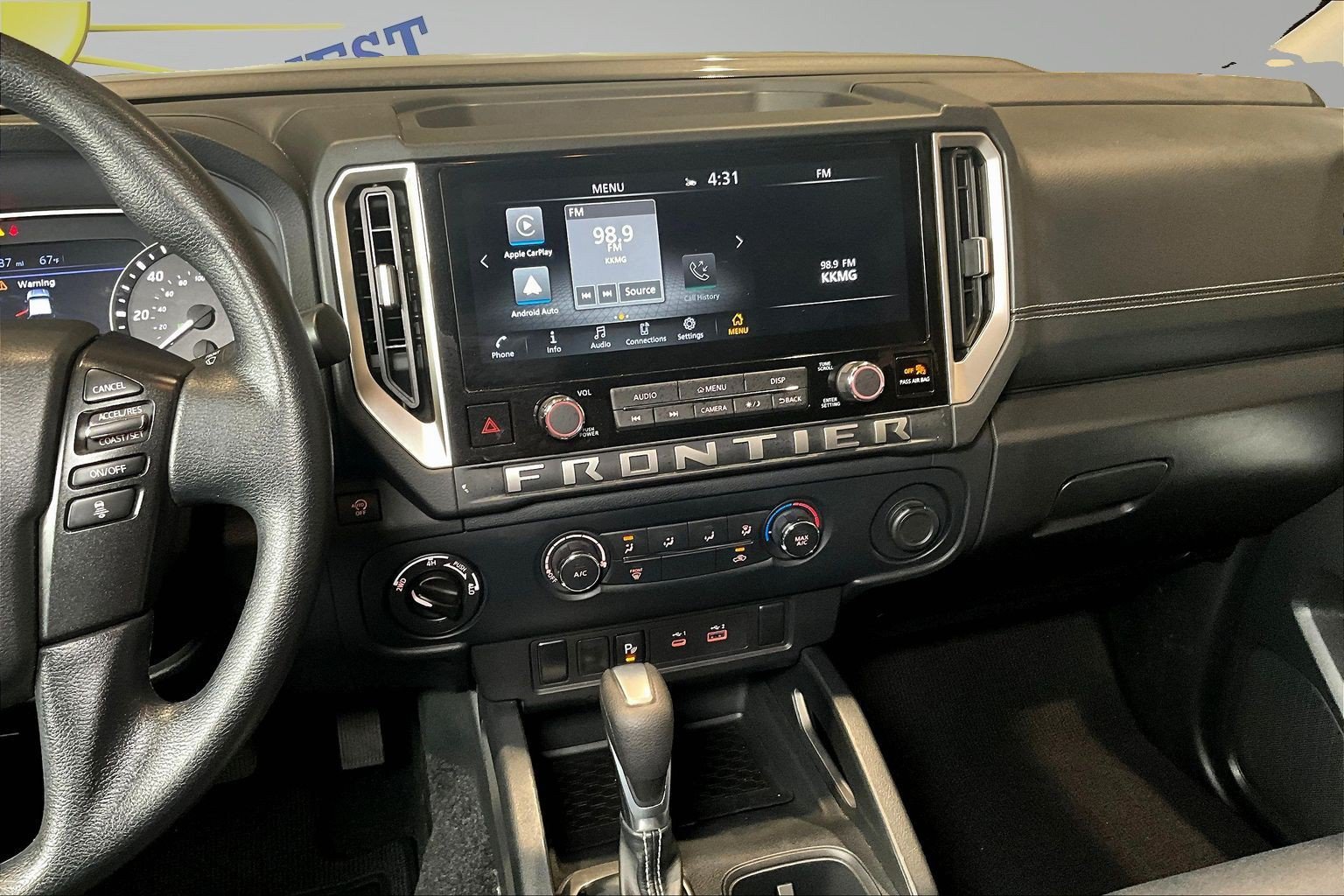Used 2026 Nissan Frontier SV AWD/4WD image 11