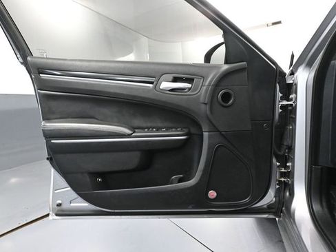 Used 2018 Chrysler 300 S w/ Beats Audio Group image 19