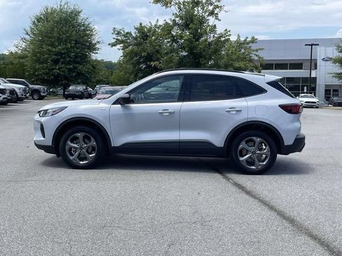 Certified 2025 Ford Escape ST-Line w/ Tech Pack #1 AWD/4WD image 2