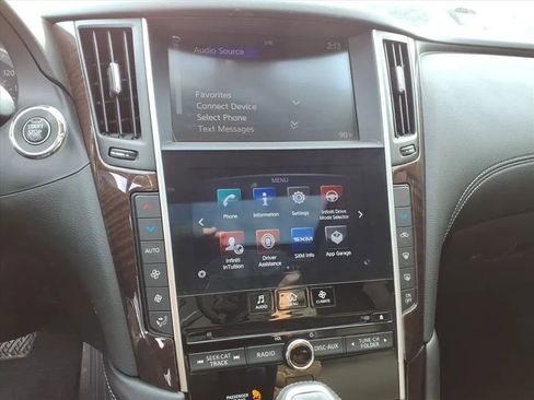 Used 2019 INFINITI Q50 Luxe w/ Cargo Package (L96) image 30