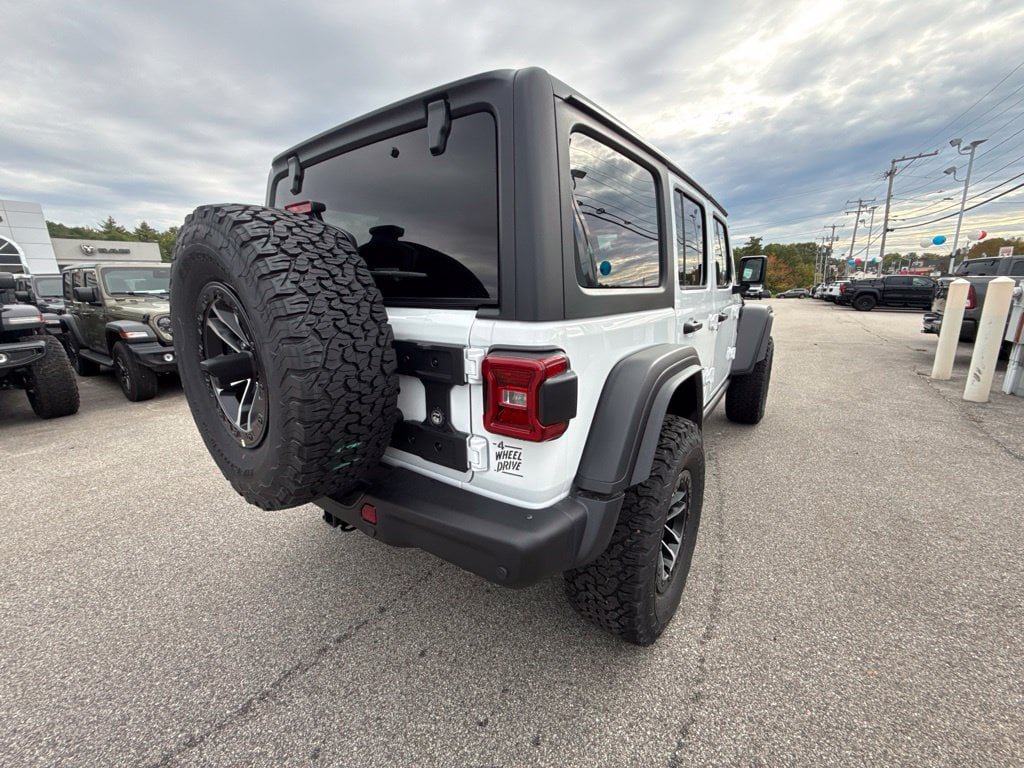 New 2027 Jeep Wrangler Unlimited Rubicon 392 AWD/4WD image 5