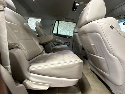 Used 2016 GMC Yukon Denali w/ Open Road Package AWD/4WD image 13