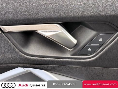 Certified 2022 Audi Q3 2.0T Premium w/ Convenience Package image 10