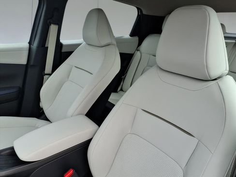 New 2026 Nissan Leaf SV+ image 13