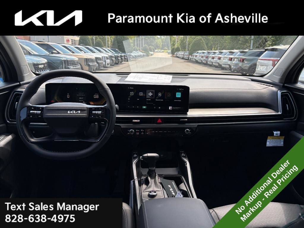 New 2026 Kia Sorento S FWD image 8