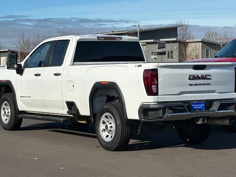 Used 2022 GMC Sierra 3500 Pro w/ Convenience Package image 5