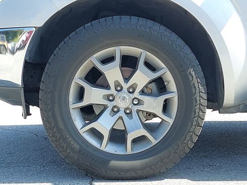 Used 2019 Nissan Frontier SL image 10