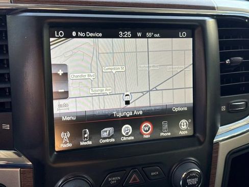 Used 2015 RAM 2500 Laramie w/ Protection Group image 31