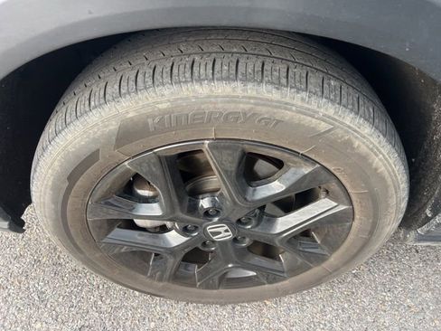 Used 2024 Honda HR-V Sport image 7