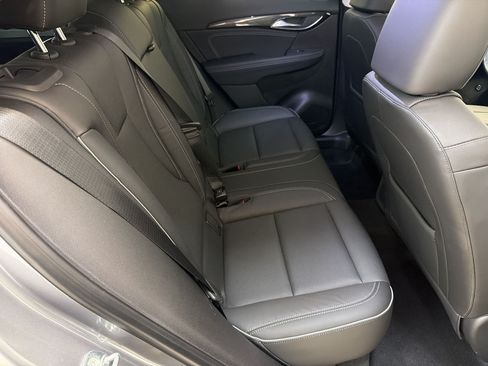 Used 2021 Buick Envision Essence AWD/4WD image 28