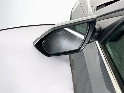 Used 2025 Hyundai Elantra SEL FWD image 16