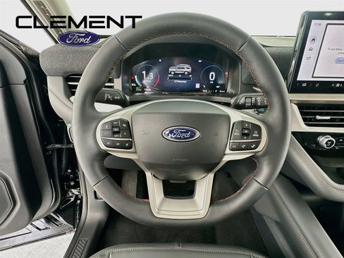 New 2026 Ford Explorer Active w/ Active Comfort Package AWD/4WD image 14