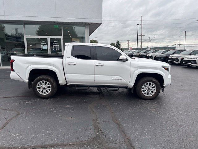 Used 2024 Toyota Tacoma SR5 AWD/4WD image 2