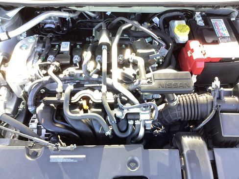 Used 2023 Nissan Sentra SV image 31