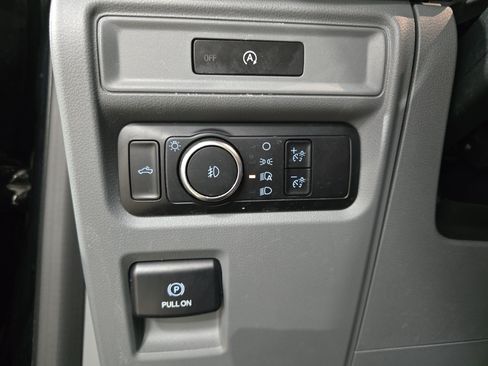 Used 2025 Ford F150 XLT w/ Equipment Group 301A Standard AWD/4WD image 23
