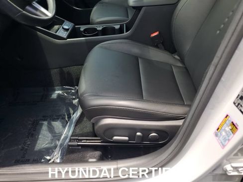 Certified 2024 Hyundai Kona Limited FWD image 12