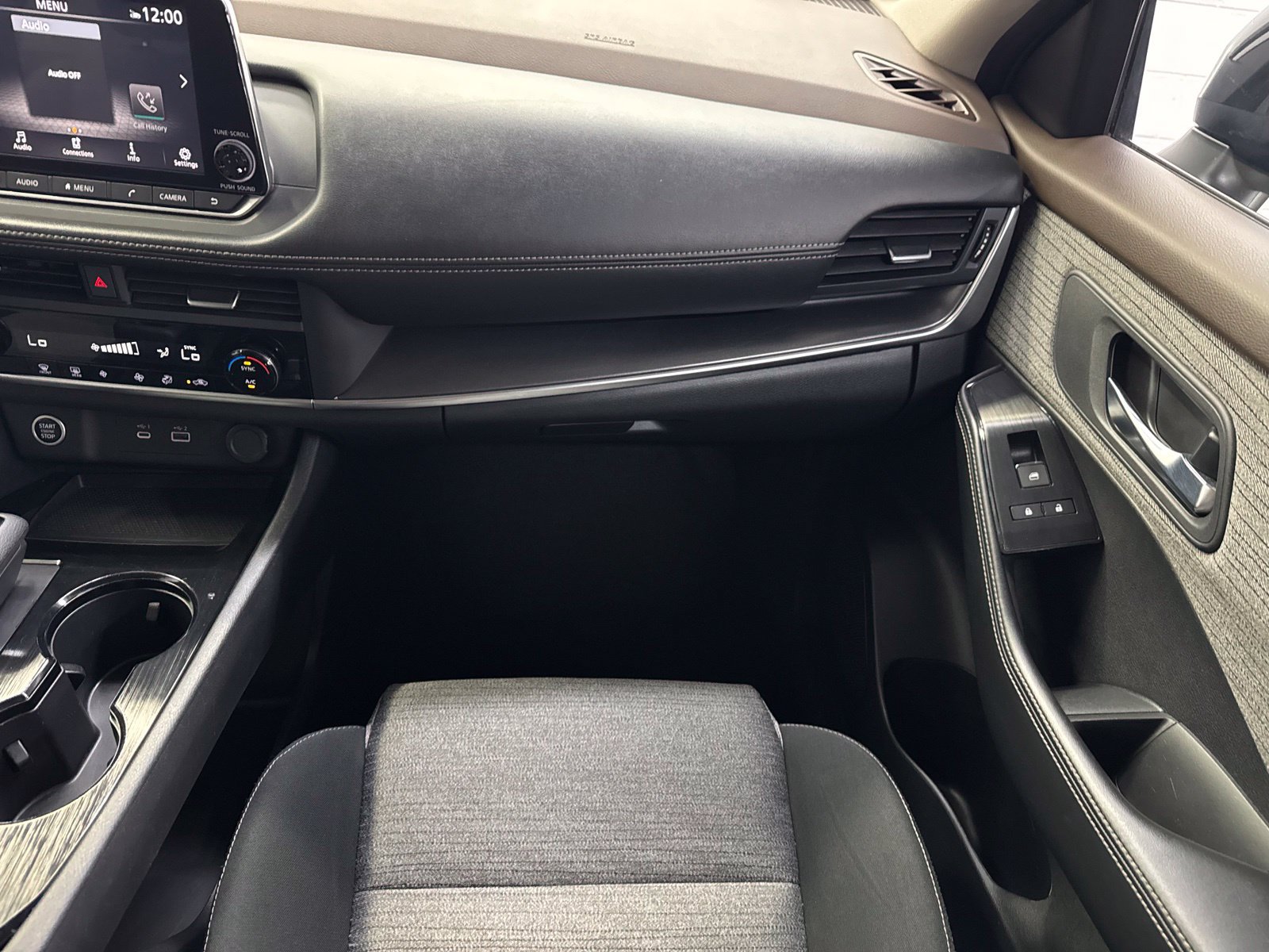 Certified 2023 Nissan Rogue SV AWD/4WD image 19