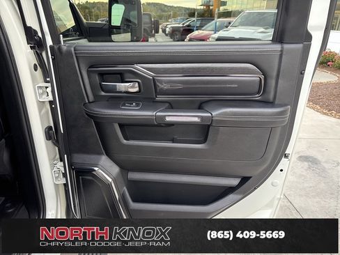 Used 2024 RAM 3500 Limited image 32