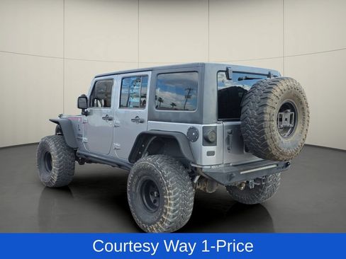 Used 2017 Jeep Wrangler Unlimited Sport w/ Quick Order Package 24S AWD/4WD image 7