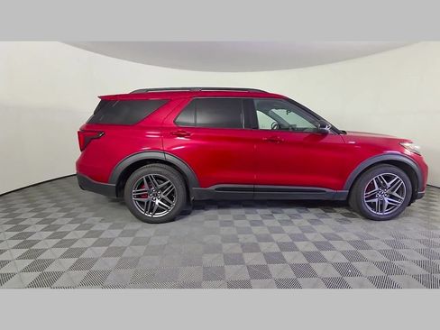 Used 2026 Ford Explorer ST-Line w/ ST-Line Street Pack RWD image 37