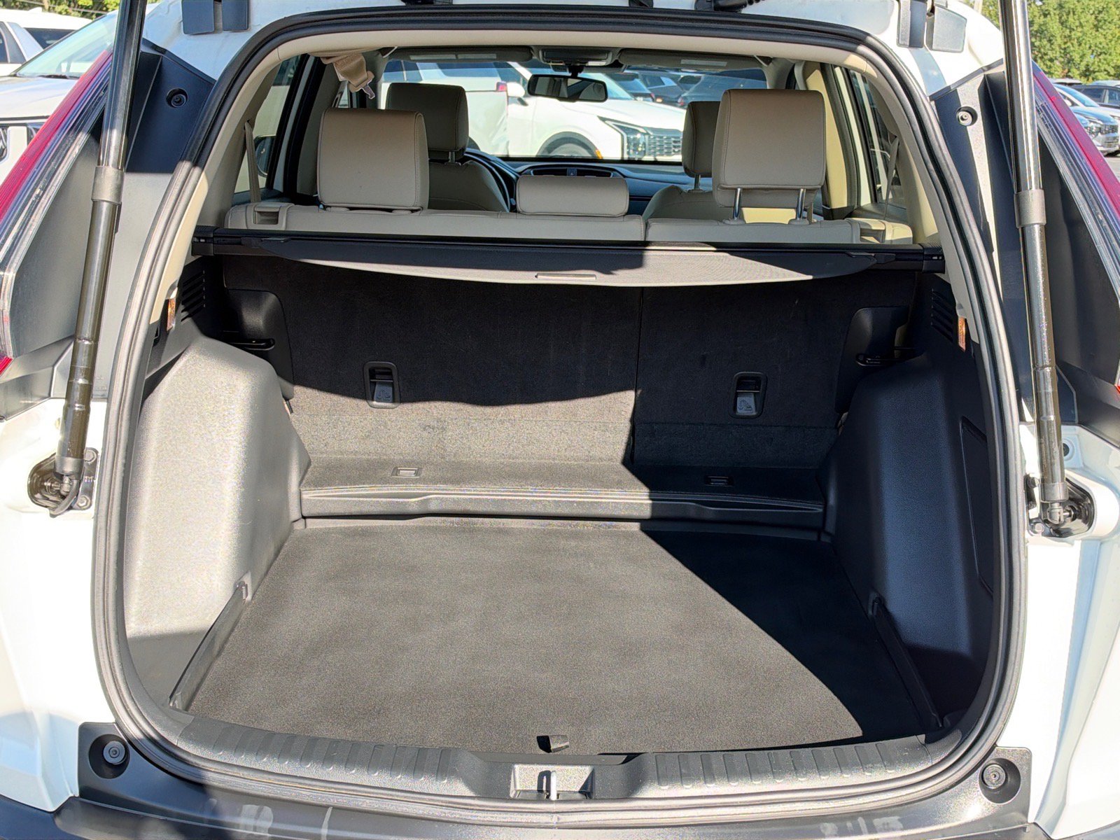 Used 2021 Honda CR-V Touring image 6